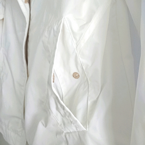 🚫SOLD🚫 Geox Italian Patent Respira Water Repellent White Jacket - Picture 7 of 9